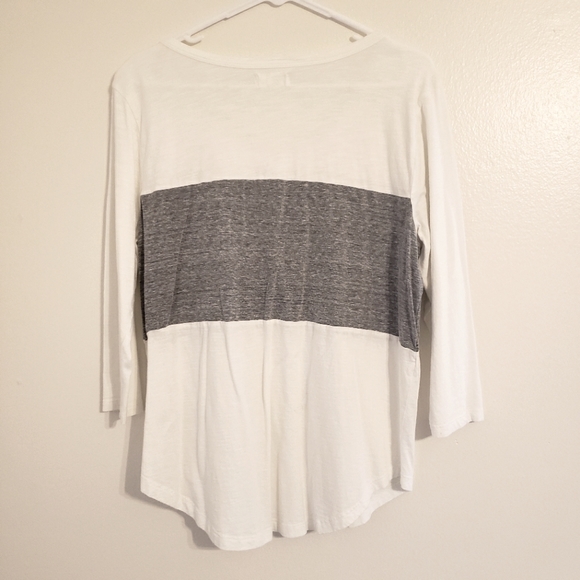 Womens size XL. White shirt with gray stripe and snap detail. 3/4 Length Sleeve. - Picture 2 of 4